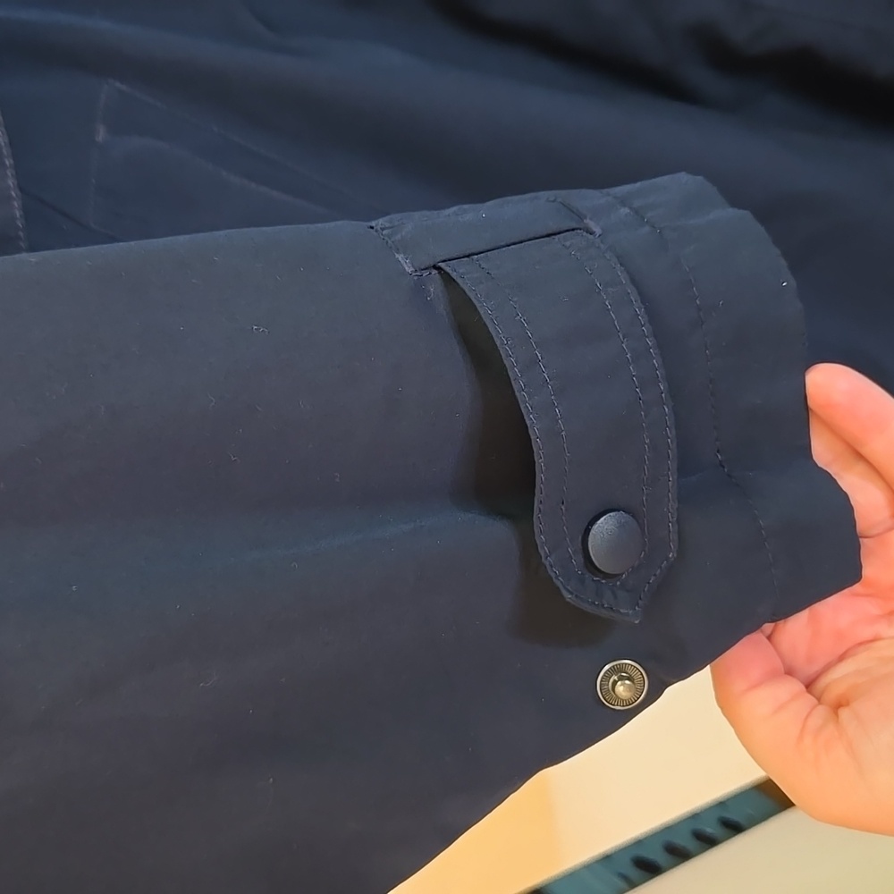 Vintage LL Bean Trench Coat - Navy - Picture 7 of 12